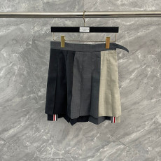 톰브라운 스커트