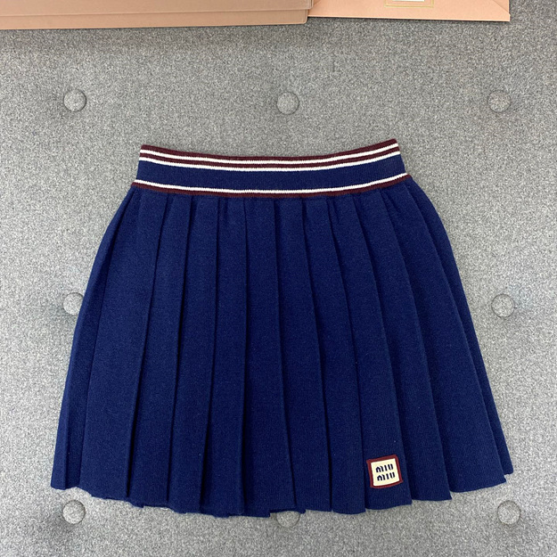 미우미우 캐시미어 플리츠 스커트
