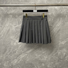 톰브라운 스커트