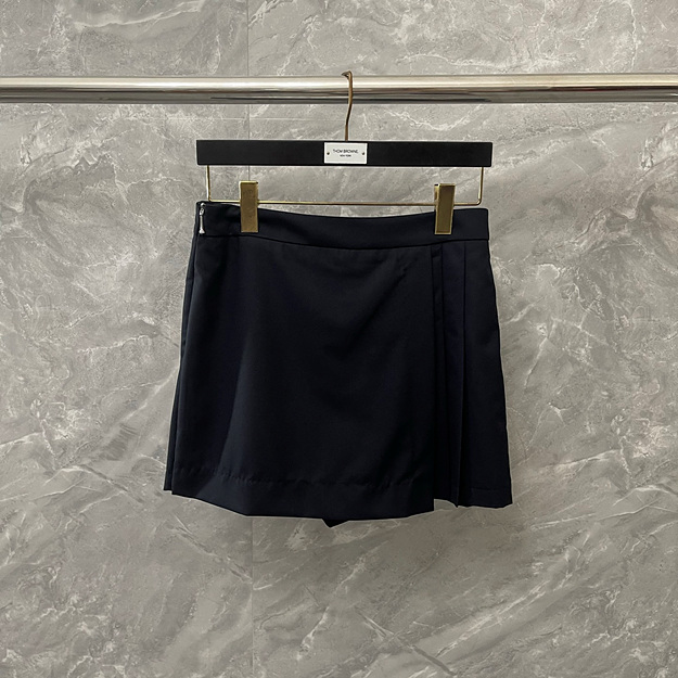 톰브라운 언발란스 치마 바지