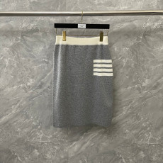 톰브라운 울 스커트