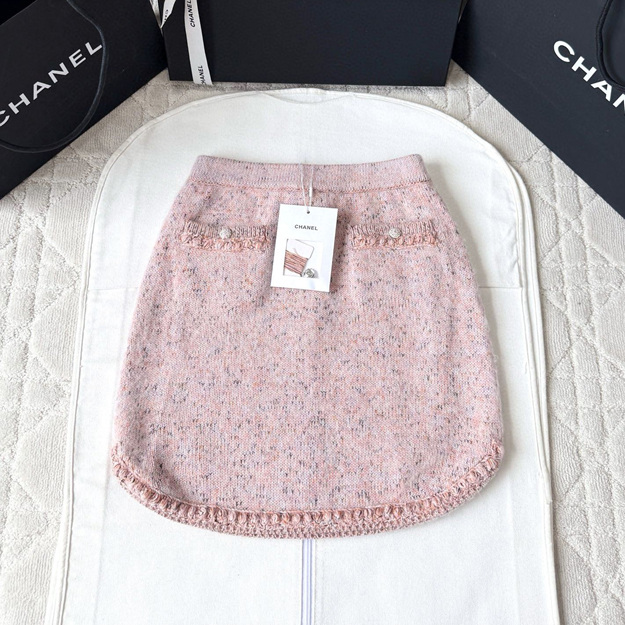 샤넬 핑크 숏 스커트