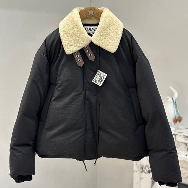 로에베 퍼카라 가죽 점퍼