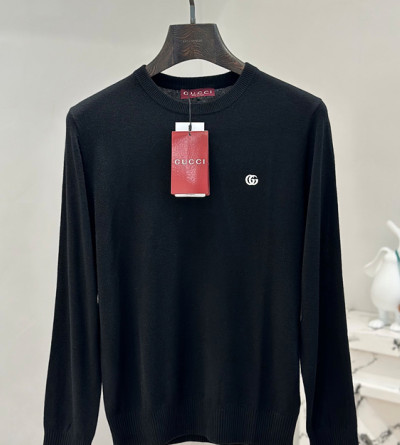 구찌 GG자수 라운드 니트