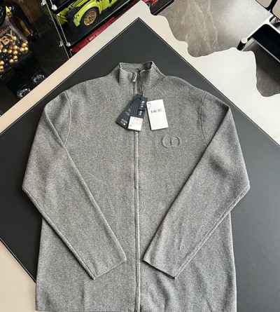 디올 집업 가디건