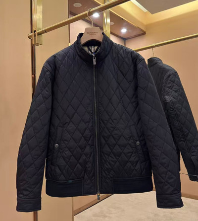 버버리 퀄팅 누빔 자켓