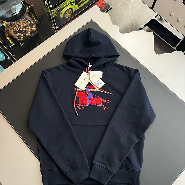 버버리 자수 후드