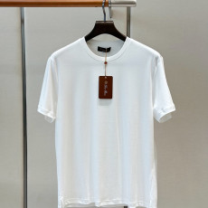 로로피아나 넥자수 반팔