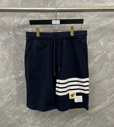 톰브라운 하트 반바지