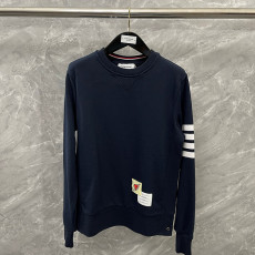 톰브라운 하트 맨투맨