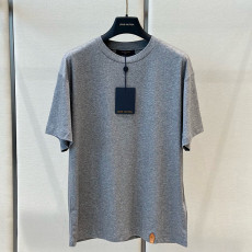 루이비통 가죽로고 반팔