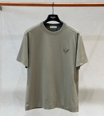 프라다 삼각로고 반팔