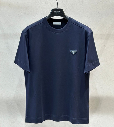 프라다 삼각로고 반팔