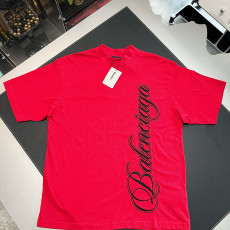 발렌시아가 레터링 반팔