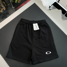 발렌시아가 자수 반바지