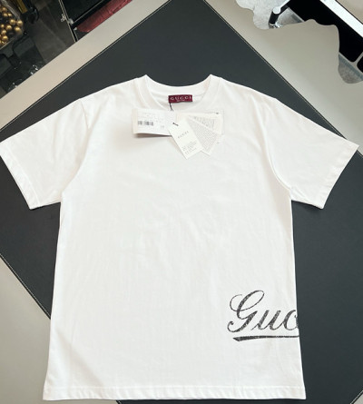 구찌 프린팅 반팔