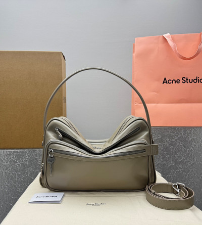 아크네스튜디오 카메라 숄더 백