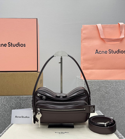 아크네스튜디오 카메라 숄더 백 스몰