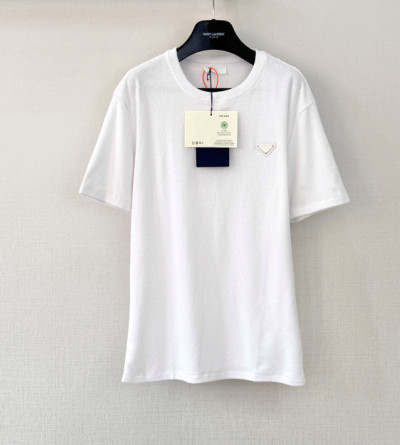 프라다 삼각로고 반팔