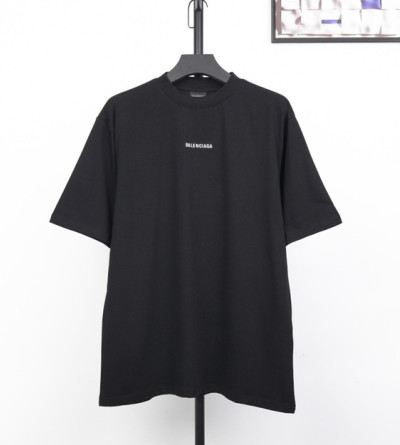 발렌시아가 레터링 반팔